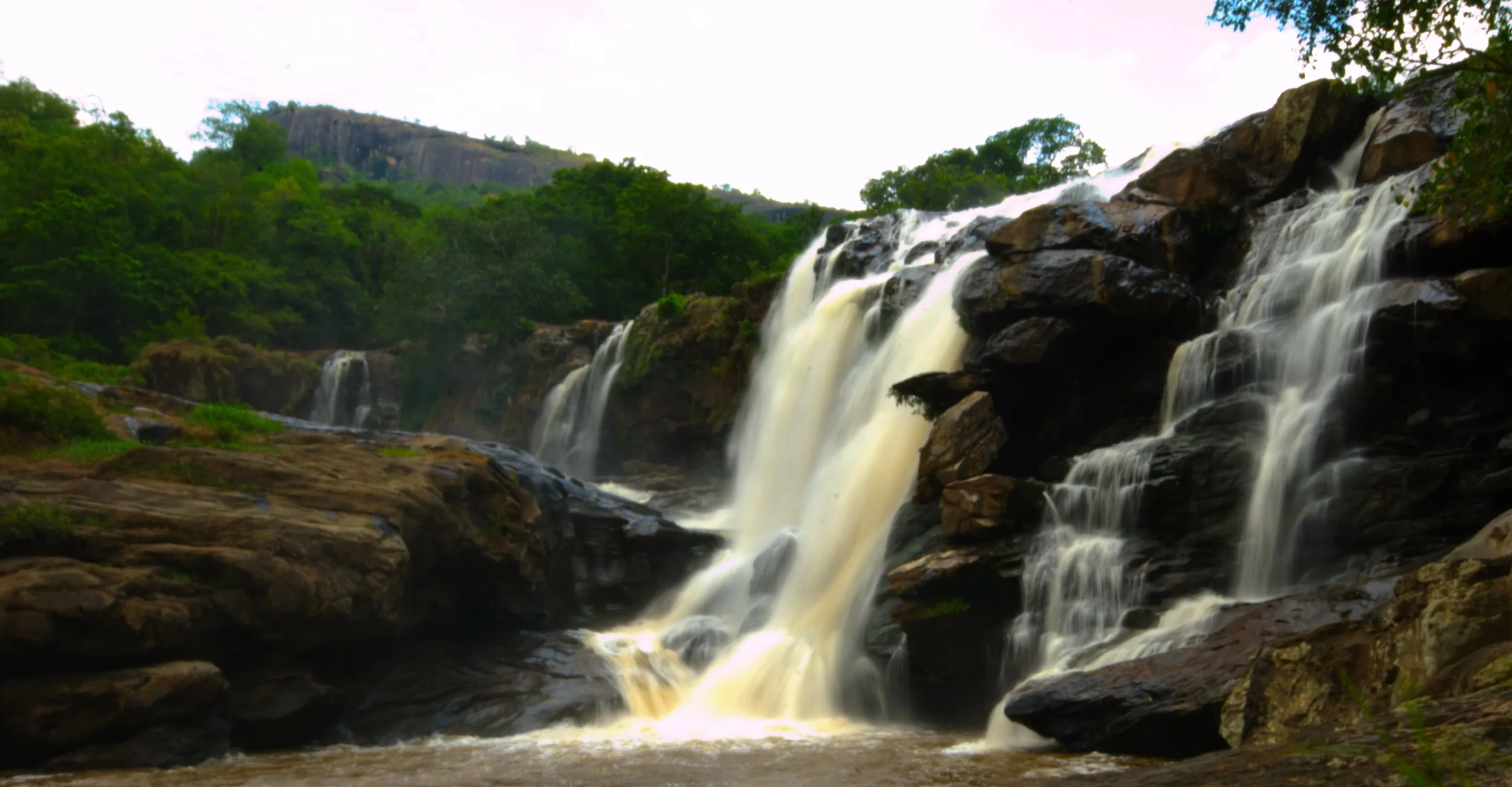Thoovanam_Waterfalls